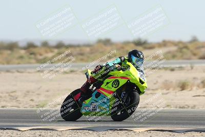 media/Oct-04-2025-CVMA (Sat) [[408bcdd6e4]]/Race 4-Formula Middleweight (Holeshot)/